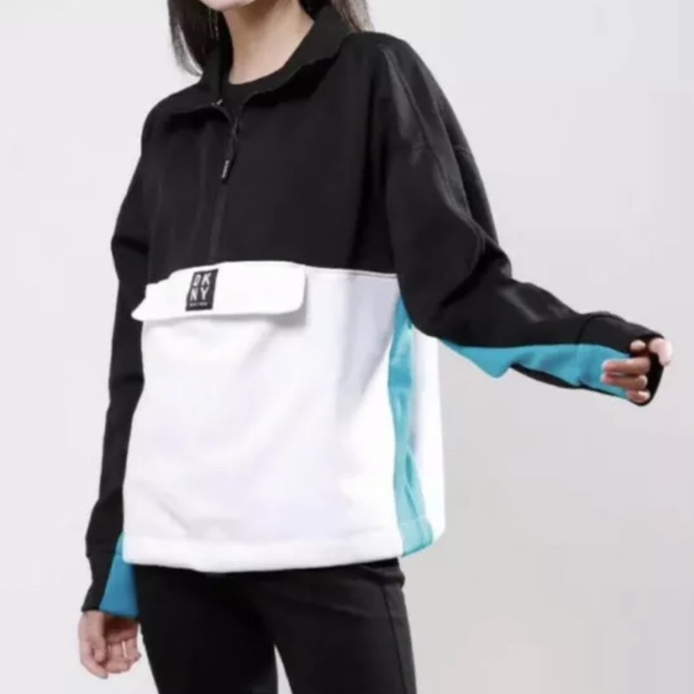 DKNY New York Half Zip Pullover Medium